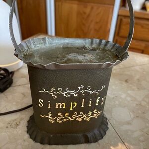 Simplify Rustic Metal Wax Burner